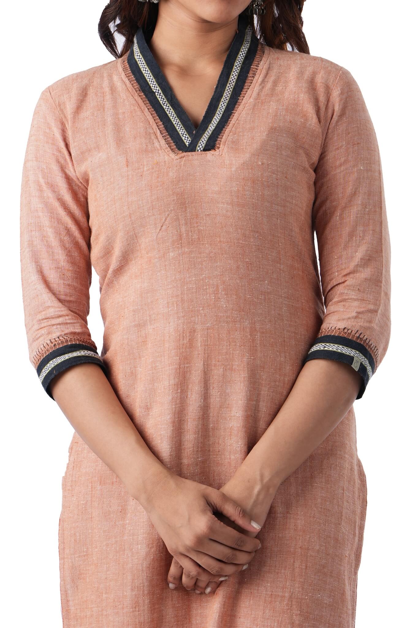 V-Neck Kurta with Kuppadam Border