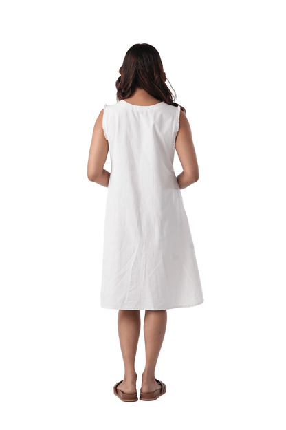 Sleeveless Pleated Dress with Floral Embroidery
