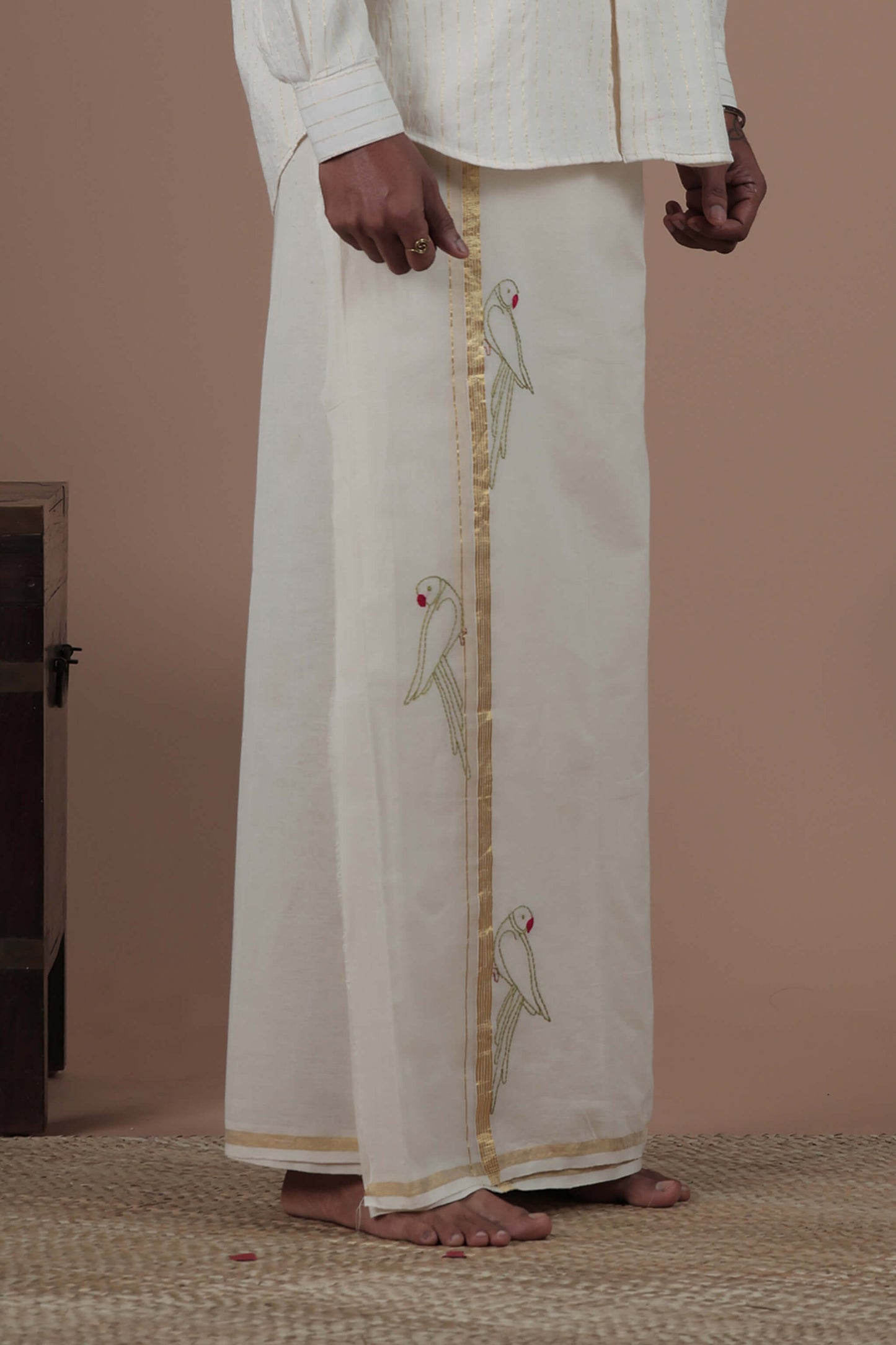 Parrot Motif Hand Embroidered Along Kasavu mundu