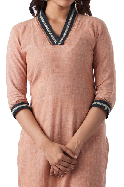 V-Neck Kurta with Kuppadam Border