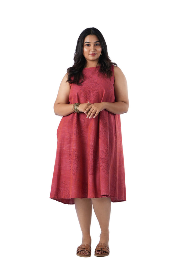 Red sleeveless dress