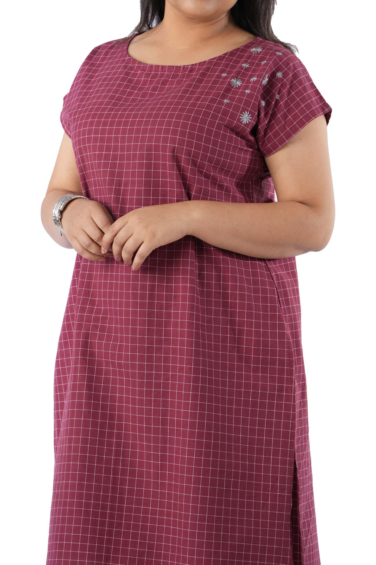 Maroon Check kurta with side Embroidery