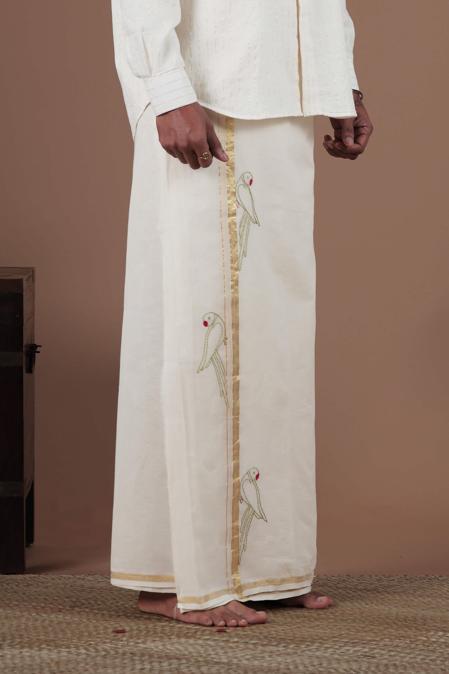 Parrot Motif Hand Embroidered Along Kasavu mundu